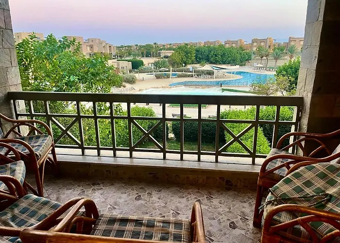 2bdr Pool View In Einbay L Free Access Alpesi faház Ajn-Szuhna