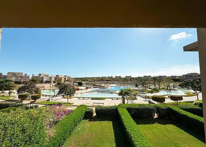 2bdr Pool View In Einbay L Free Access